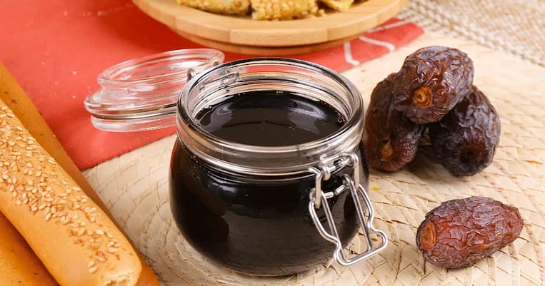 تصویر 1 از شیره خرما پاستوریزه فرآوری شده با استانداردهای بهداشتی